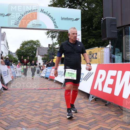 30.08.2026 - Blankeneser Heldenlauf Lena Gebhardt http://msf.ph/oto/10077419 30.08.2026 10:42:17 Ziel 5063, 5081, 5382, 5429, 5541, 5542 meine-sportfotos.de