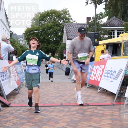 30.08.2026 - Blankeneser Heldenlauf Lena Gebhardt http://msf.ph/oto/10077463 30.08.2026 10:43:11 Ziel 5227, 5355 meine-sportfotos.de