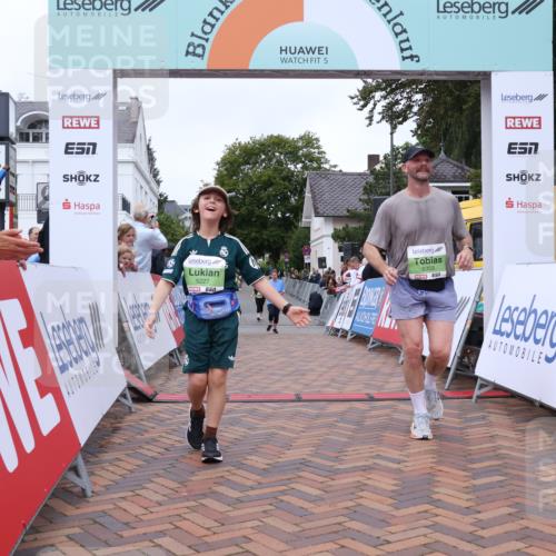 30.08.2026 - Blankeneser Heldenlauf Lena Gebhardt http://msf.ph/oto/10077465 30.08.2026 10:43:12 Ziel 5227, 5355 meine-sportfotos.de