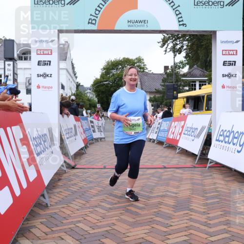 30.08.2026 - Blankeneser Heldenlauf Lena Gebhardt http://msf.ph/oto/10077474 30.08.2026 10:43:18 Ziel 5091, 5227, 5442 meine-sportfotos.de