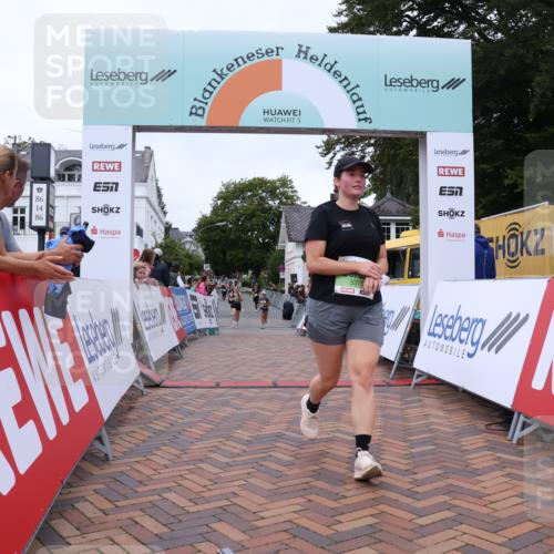 30.08.2026 - Blankeneser Heldenlauf Lena Gebhardt http://msf.ph/oto/10077484 30.08.2026 10:43:31 Ziel 5375 meine-sportfotos.de