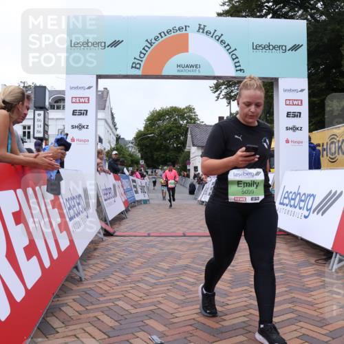 30.08.2026 - Blankeneser Heldenlauf Lena Gebhardt http://msf.ph/oto/10077504 30.08.2026 10:43:54 Ziel 5099, 5231 meine-sportfotos.de