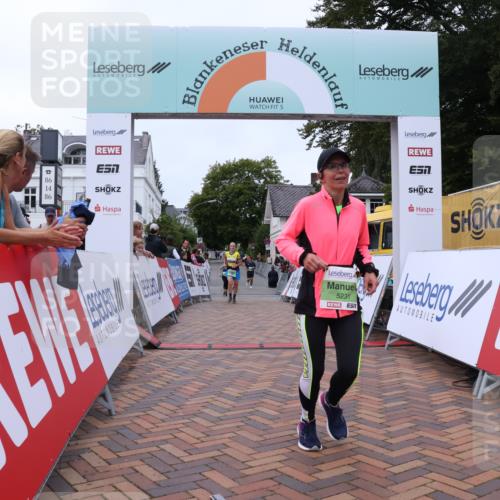 30.08.2026 - Blankeneser Heldenlauf Lena Gebhardt http://msf.ph/oto/10077509 30.08.2026 10:43:59 Ziel 5099, 5231, 5758 meine-sportfotos.de