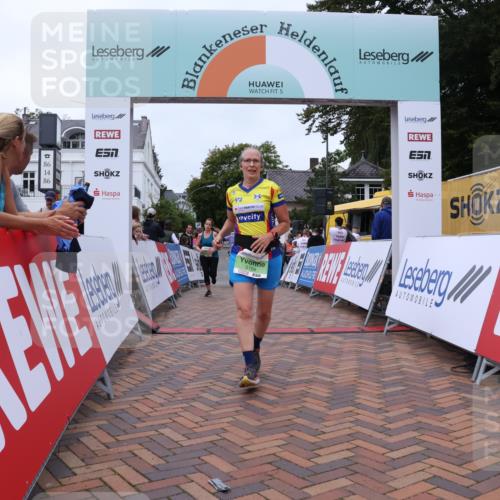 30.08.2026 - Blankeneser Heldenlauf Lena Gebhardt http://msf.ph/oto/10077514 30.08.2026 10:44:03 Ziel 5231, 5531, 5758 meine-sportfotos.de