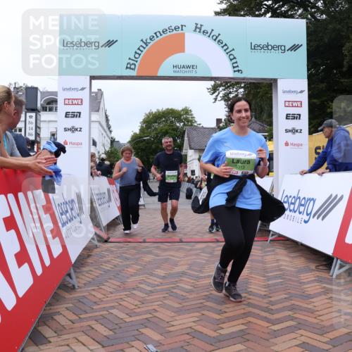 30.08.2026 - Blankeneser Heldenlauf Lena Gebhardt http://msf.ph/oto/10077546 30.08.2026 10:44:58 Ziel 5068, 5313, 5383, 5409, 5642 meine-sportfotos.de