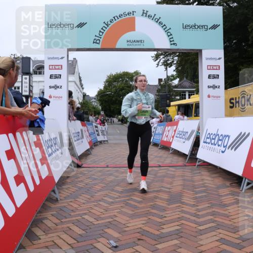 30.08.2026 - Blankeneser Heldenlauf Lena Gebhardt http://msf.ph/oto/10077599 30.08.2026 10:46:22 Ziel 5197, 5232 meine-sportfotos.de