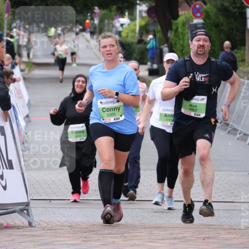 30.08.2026 - Blankeneser Heldenlauf Lena Gebhardt http://msf.ph/oto/10077601 30.08.2026 10:46:54 Ziel 5869 meine-sportfotos.de