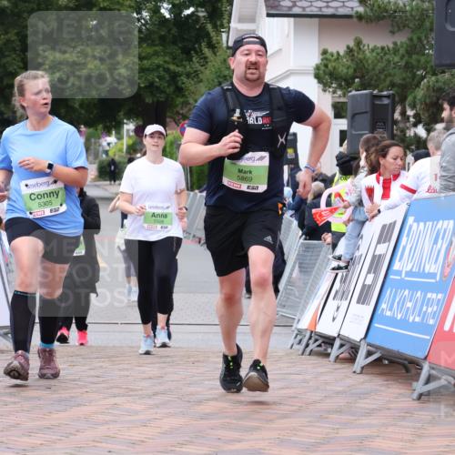 30.08.2026 - Blankeneser Heldenlauf Lena Gebhardt http://msf.ph/oto/10077604 30.08.2026 10:46:56 Ziel 5305, 5869 meine-sportfotos.de