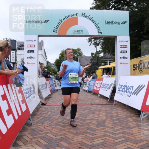 30.08.2026 - Blankeneser Heldenlauf Lena Gebhardt http://msf.ph/oto/10077608 30.08.2026 10:47:00 Ziel 5012, 5054, 5305, 5508, 5869 meine-sportfotos.de