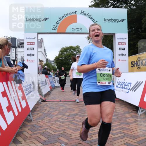 30.08.2026 - Blankeneser Heldenlauf Lena Gebhardt http://msf.ph/oto/10077610 30.08.2026 10:47:00 Ziel 5012, 5054, 5305, 5508, 5869 meine-sportfotos.de
