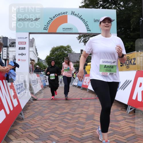 30.08.2026 - Blankeneser Heldenlauf Lena Gebhardt http://msf.ph/oto/10077613 30.08.2026 10:47:02 Ziel 5012, 5054, 5305, 5418, 5508, 5869 meine-sportfotos.de