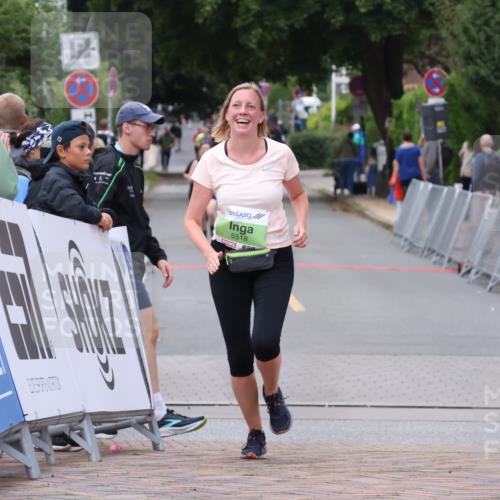 30.08.2026 - Blankeneser Heldenlauf Lena Gebhardt http://msf.ph/oto/10077622 30.08.2026 10:47:22 Ziel  meine-sportfotos.de