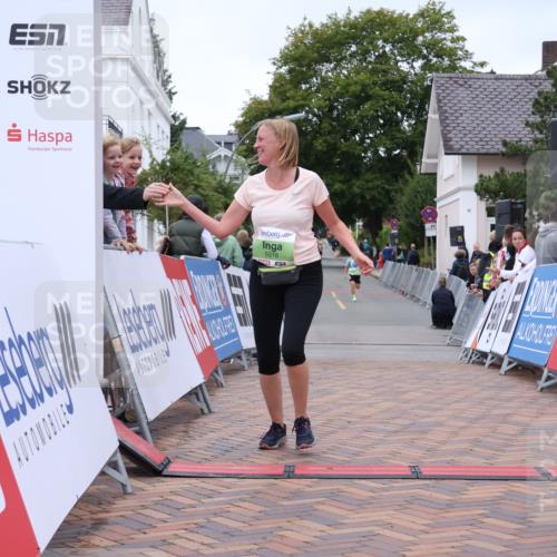 30.08.2026 - Blankeneser Heldenlauf Lena Gebhardt http://msf.ph/oto/10077629 30.08.2026 10:47:27 Ziel 5518 meine-sportfotos.de