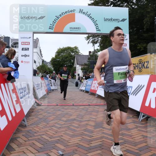 30.08.2026 - Blankeneser Heldenlauf Lena Gebhardt http://msf.ph/oto/10077655 30.08.2026 10:47:59 Ziel 5026, 5335, 5367 meine-sportfotos.de
