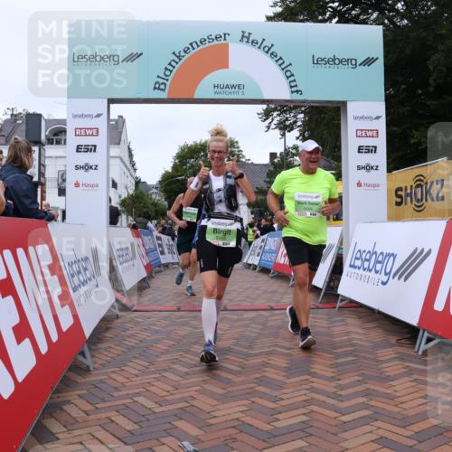 30.08.2026 - Blankeneser Heldenlauf Lena Gebhardt http://msf.ph/oto/10077664 30.08.2026 10:48:13 Ziel 5245, 5291, 5424, 5451, 5468, 5510, 5735 meine-sportfotos.de