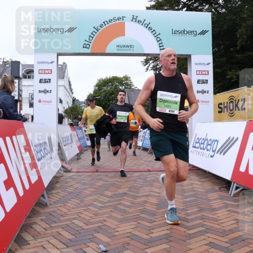 30.08.2026 - Blankeneser Heldenlauf Lena Gebhardt http://msf.ph/oto/10077668 30.08.2026 10:48:15 Ziel 5245, 5291, 5361, 5424, 5451, 5468, 5510, 5735 meine-sportfotos.de