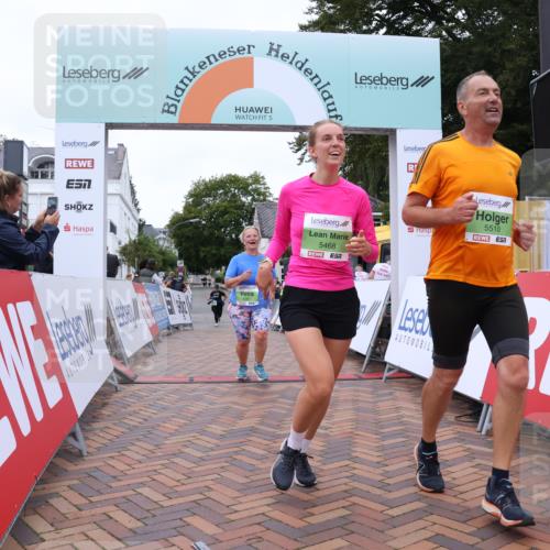 30.08.2026 - Blankeneser Heldenlauf Lena Gebhardt http://msf.ph/oto/10077673 30.08.2026 10:48:17 Ziel 5245, 5291, 5361, 5424, 5451, 5468, 5510, 5735 meine-sportfotos.de