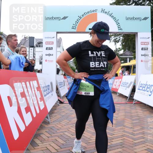 30.08.2026 - Blankeneser Heldenlauf Lena Gebhardt http://msf.ph/oto/10077684 30.08.2026 10:48:27 Ziel 5893 meine-sportfotos.de