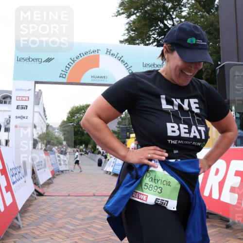 30.08.2026 - Blankeneser Heldenlauf Lena Gebhardt http://msf.ph/oto/10077685 30.08.2026 10:48:27 Ziel 5893 meine-sportfotos.de