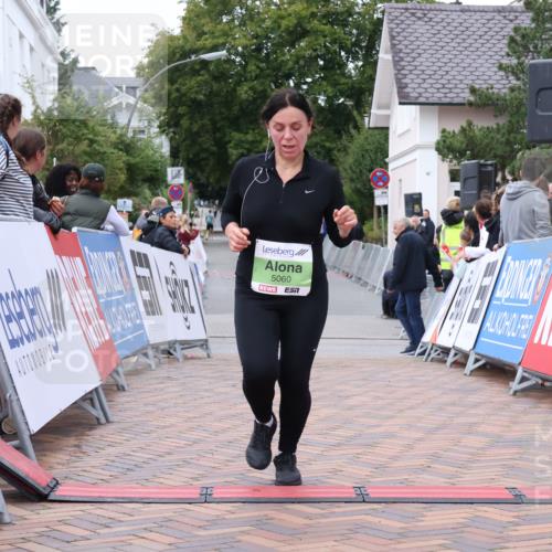30.08.2026 - Blankeneser Heldenlauf Lena Gebhardt http://msf.ph/oto/10077695 30.08.2026 10:48:55 Ziel 5060, 5251, 5730, 5731 meine-sportfotos.de