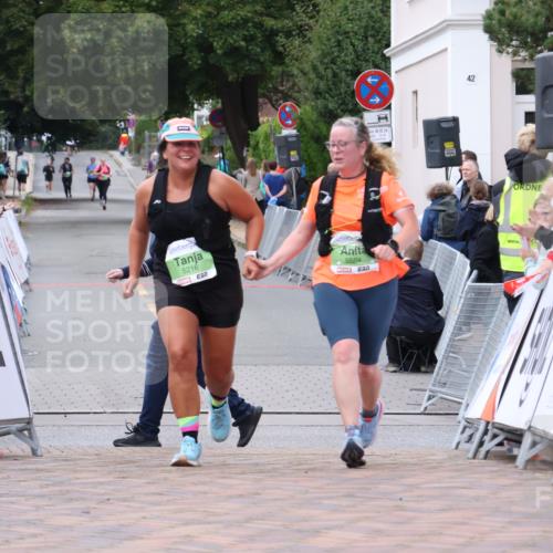 30.08.2026 - Blankeneser Heldenlauf Lena Gebhardt http://msf.ph/oto/10077704 30.08.2026 10:49:12 Ziel 5216, 5584 meine-sportfotos.de