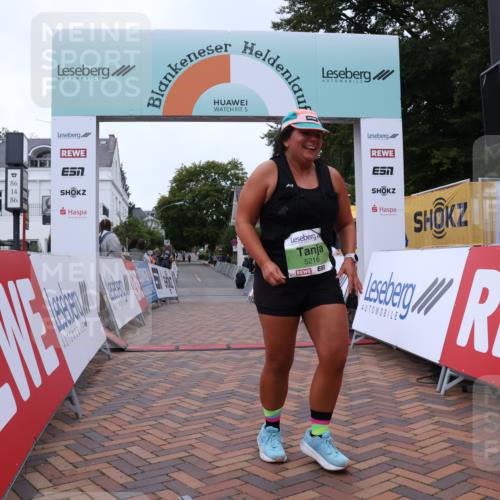 30.08.2026 - Blankeneser Heldenlauf Lena Gebhardt http://msf.ph/oto/10077711 30.08.2026 10:49:18 Ziel 5216, 5584 meine-sportfotos.de