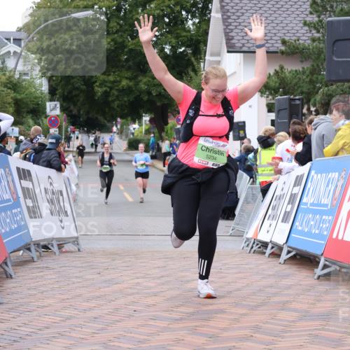 30.08.2026 - Blankeneser Heldenlauf Lena Gebhardt http://msf.ph/oto/10077716 30.08.2026 10:49:44 Ziel 5234 meine-sportfotos.de