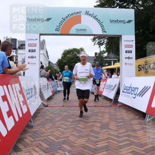 30.08.2026 - Blankeneser Heldenlauf Lena Gebhardt http://msf.ph/oto/10077740 30.08.2026 10:50:39 Ziel 5136, 5707, 5831, 5860 meine-sportfotos.de
