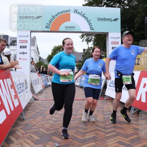 30.08.2026 - Blankeneser Heldenlauf Lena Gebhardt http://msf.ph/oto/10077744 30.08.2026 10:50:41 Ziel 5136, 5707, 5831, 5860 meine-sportfotos.de