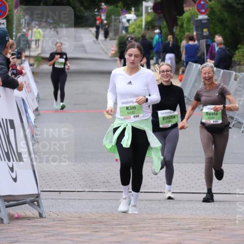 30.08.2026 - Blankeneser Heldenlauf Lena Gebhardt http://msf.ph/oto/10077746 30.08.2026 10:50:44 Ziel 5136, 5707, 5831, 5860 meine-sportfotos.de