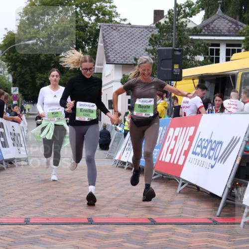 30.08.2026 - Blankeneser Heldenlauf Lena Gebhardt http://msf.ph/oto/10077749 30.08.2026 10:50:49 Ziel 5056, 5102, 5290 meine-sportfotos.de