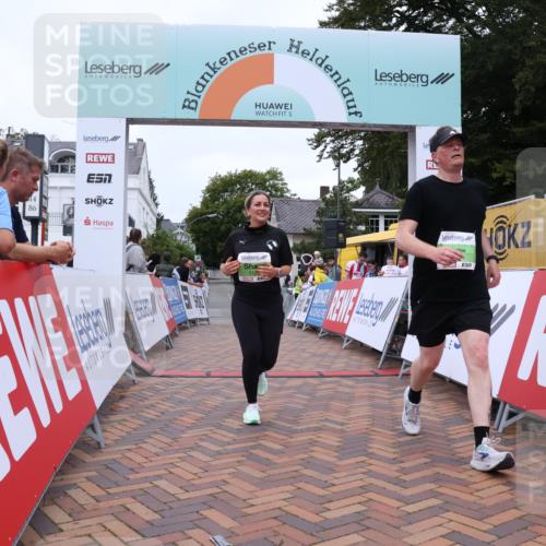 30.08.2026 - Blankeneser Heldenlauf Lena Gebhardt http://msf.ph/oto/10077759 30.08.2026 10:51:00 Ziel 5106, 5864 meine-sportfotos.de