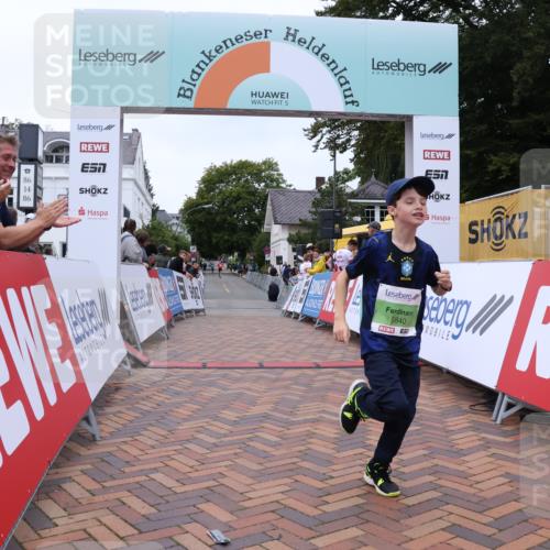30.08.2026 - Blankeneser Heldenlauf Lena Gebhardt http://msf.ph/oto/10077768 30.08.2026 10:51:58 Ziel 5840 meine-sportfotos.de