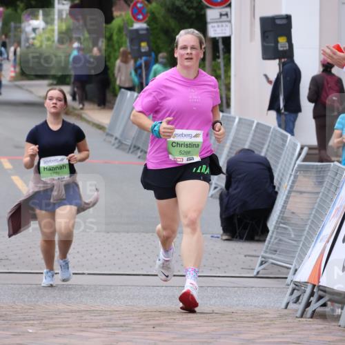 30.08.2026 - Blankeneser Heldenlauf Lena Gebhardt http://msf.ph/oto/10077781 30.08.2026 10:52:43 Ziel 5266, 5480 meine-sportfotos.de