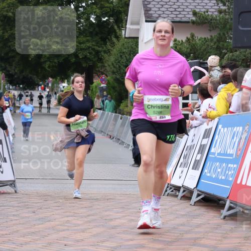 30.08.2026 - Blankeneser Heldenlauf Lena Gebhardt http://msf.ph/oto/10077783 30.08.2026 10:52:46 Ziel 5266, 5772 meine-sportfotos.de