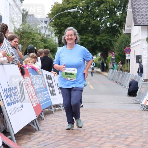 30.08.2026 - Blankeneser Heldenlauf Lena Gebhardt http://msf.ph/oto/10077795 30.08.2026 10:53:01 Ziel 5773 meine-sportfotos.de