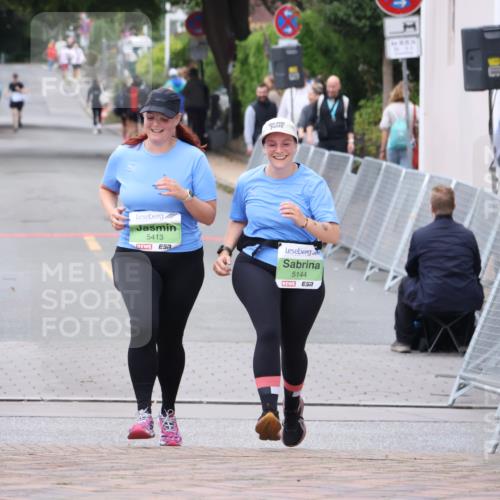 30.08.2026 - Blankeneser Heldenlauf Lena Gebhardt http://msf.ph/oto/10077820 30.08.2026 10:58:46 Ziel 5144 meine-sportfotos.de