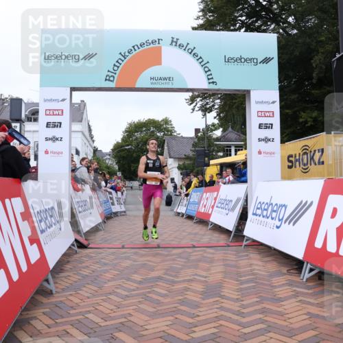 30.08.2026 - Blankeneser Heldenlauf Lena Gebhardt http://msf.ph/oto/10077839 30.08.2026 11:02:12 Ziel 2492 meine-sportfotos.de