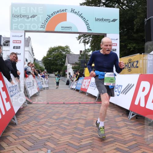 30.08.2026 - Blankeneser Heldenlauf Lena Gebhardt http://msf.ph/oto/10077850 30.08.2026 11:02:42 Ziel 5842 meine-sportfotos.de