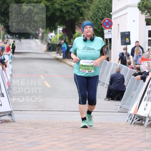 30.08.2026 - Blankeneser Heldenlauf Lena Gebhardt http://msf.ph/oto/10077853 30.08.2026 11:02:46 Ziel 5842 meine-sportfotos.de