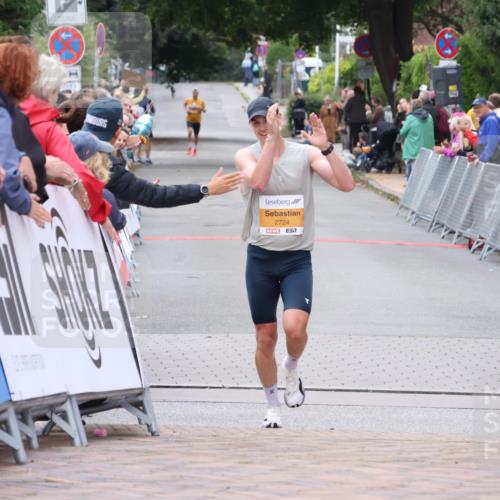 30.08.2026 - Blankeneser Heldenlauf Lena Gebhardt http://msf.ph/oto/10077872 30.08.2026 11:14:31 Ziel 2724 meine-sportfotos.de