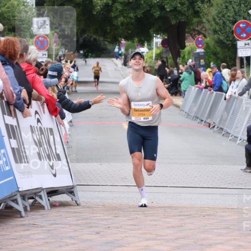 30.08.2026 - Blankeneser Heldenlauf Lena Gebhardt http://msf.ph/oto/10077873 30.08.2026 11:14:32 Ziel 2724 meine-sportfotos.de