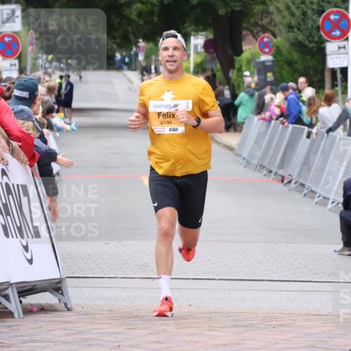 30.08.2026 - Blankeneser Heldenlauf Lena Gebhardt http://msf.ph/oto/10077879 30.08.2026 11:14:50 Ziel 2194 meine-sportfotos.de