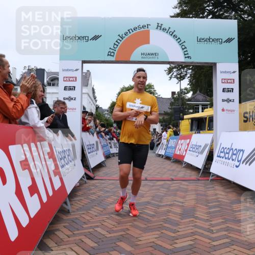 30.08.2026 - Blankeneser Heldenlauf Lena Gebhardt http://msf.ph/oto/10077884 30.08.2026 11:14:54 Ziel 2194 meine-sportfotos.de