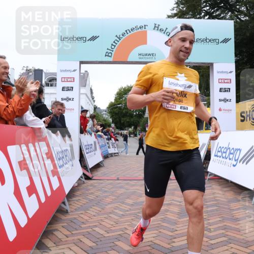 30.08.2026 - Blankeneser Heldenlauf Lena Gebhardt http://msf.ph/oto/10077886 30.08.2026 11:14:55 Ziel 2194 meine-sportfotos.de