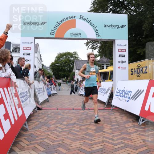 30.08.2026 - Blankeneser Heldenlauf Lena Gebhardt http://msf.ph/oto/10077900 30.08.2026 11:16:25 Ziel 2644 meine-sportfotos.de