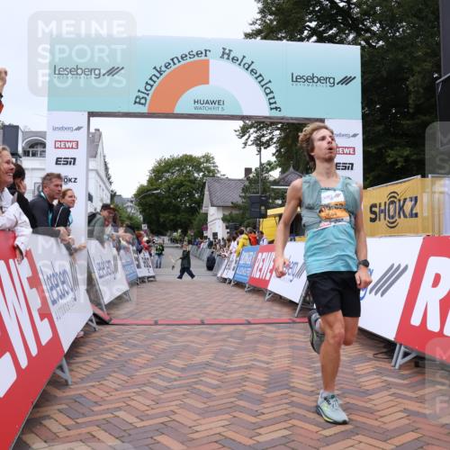 30.08.2026 - Blankeneser Heldenlauf Lena Gebhardt http://msf.ph/oto/10077901 30.08.2026 11:16:25 Ziel 2644 meine-sportfotos.de