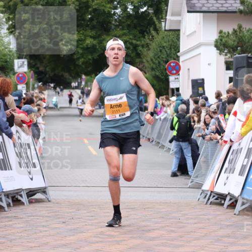 30.08.2026 - Blankeneser Heldenlauf Lena Gebhardt http://msf.ph/oto/10077904 30.08.2026 11:16:47 Ziel 2111 meine-sportfotos.de
