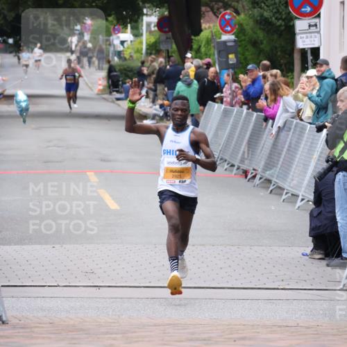 30.08.2026 - Blankeneser Heldenlauf Lena Gebhardt http://msf.ph/oto/10077909 30.08.2026 11:16:58 Ziel 2925 meine-sportfotos.de