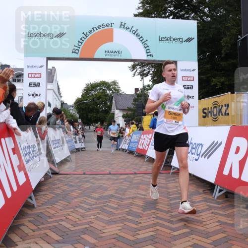 30.08.2026 - Blankeneser Heldenlauf Lena Gebhardt http://msf.ph/oto/10077931 30.08.2026 11:17:36 Ziel 2379, 2485 meine-sportfotos.de